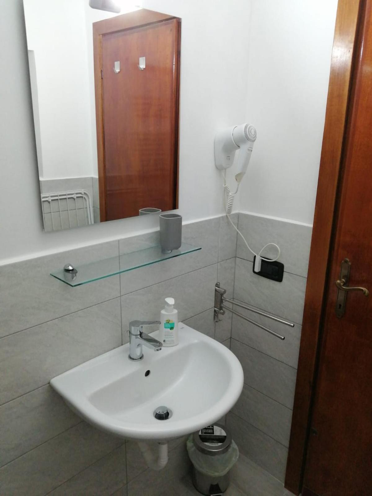 Appartamento Casa di Massimo Spoleto Esterno foto